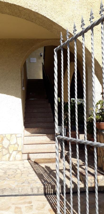 Maison Kaina Olbia Exteriör bild